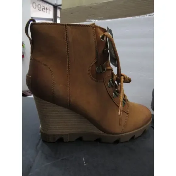 Good Condition Sorel Women's Lace Waterproof Boot - Size 8.5 - Picture 4 of 10